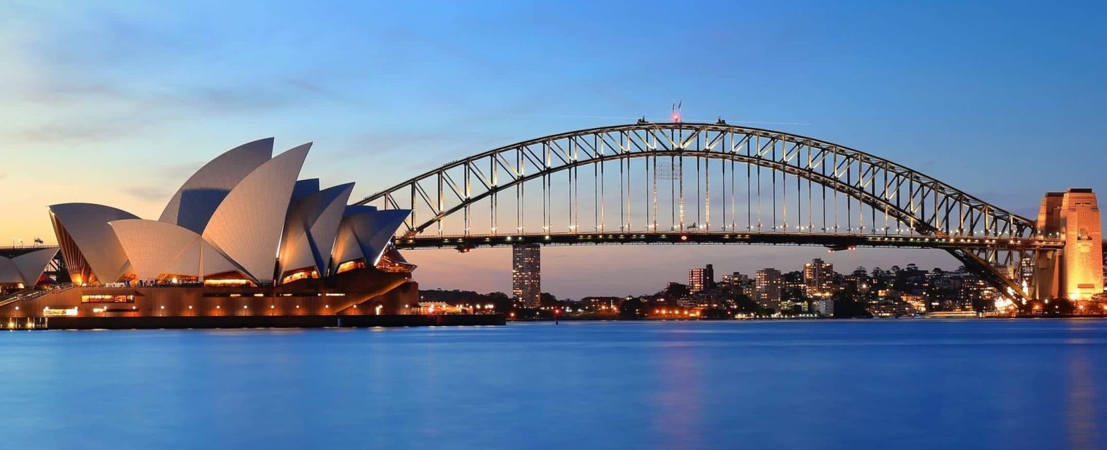 Austrilia-Opera house best tourist place